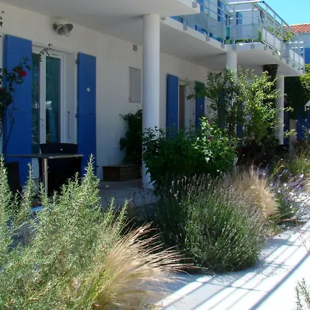 Atlantic Hotel 3*
