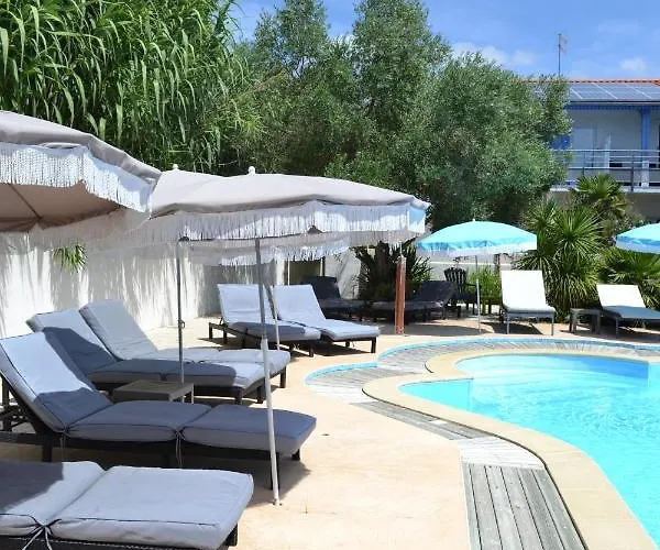 Atlantic Hotel 3*